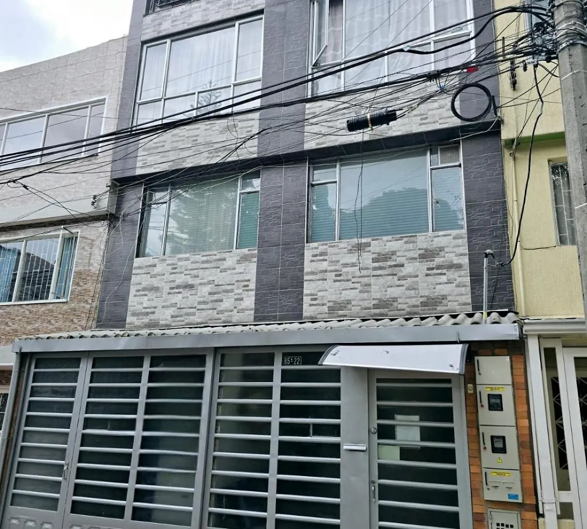 Apartaestudios Independientes Cerca Al Aeropuerto Bogotá Apartment